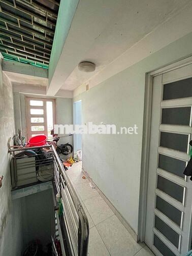 Cần bán nhà Bình Tân mặt tiền kênh lớn nhất tphcm đang hoàn thiện