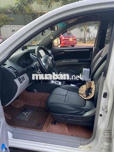 Mitsubishi Pajero Sport 2016 2 cầu. máy xăng