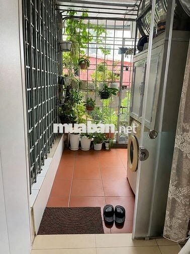 Cho thuê tập thể phố Gốc Đề - Minh Khai - 50m2 -1 ngủ -1 khách