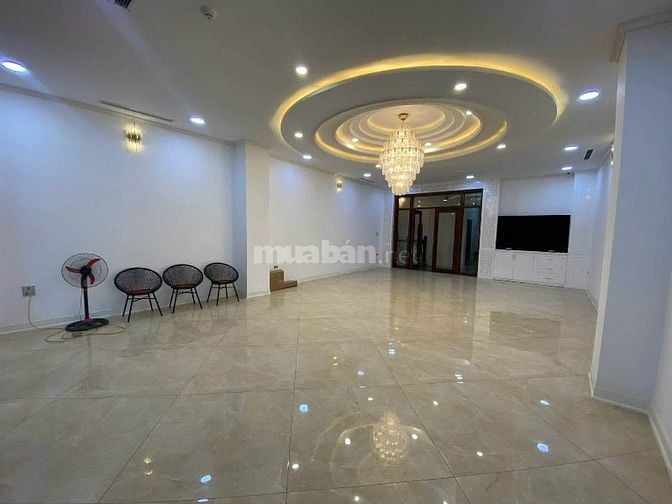 Chính Chủ Cho Thuê Nhà 9 Tầng Mặt Phố tại: Trung Kính,Cầu Giấy 195tr