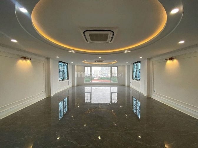 Chính Chủ Cho Thuê Nhà 9 Tầng Mặt Phố tại: Trung Kính,Cầu Giấy 195tr