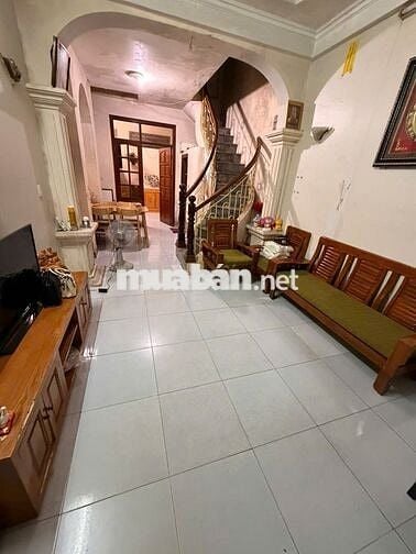 Cho thuê nhà riêng phố Hồng Mai - Bạch Mai - 50m2 -3 tầng
