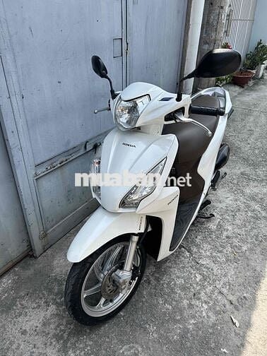 Honda Vision 2015 Trắng Nữ 50,000km