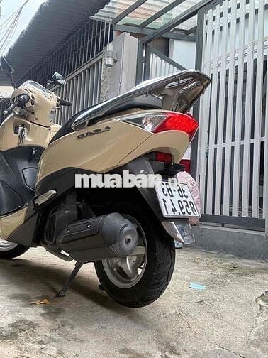 Honda Lead 125cc 2013 Vàng cát Nữ