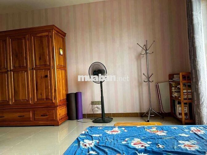 ✅cho thuê căn hộ 2pn* FullNT*Ban công rộng *Cc Đức KhảiQ7*78m2*9 tr