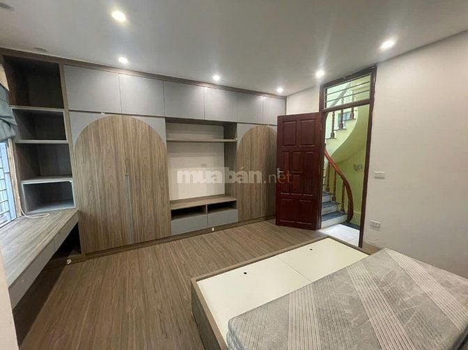 Nhà riêng ngõ phố hoàng mai, nguyễn đức cảnh dt32m2x5t giá 12tr