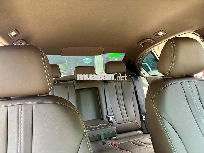 VinFast Lux A2.0 Base 2022 Trắng Tự động