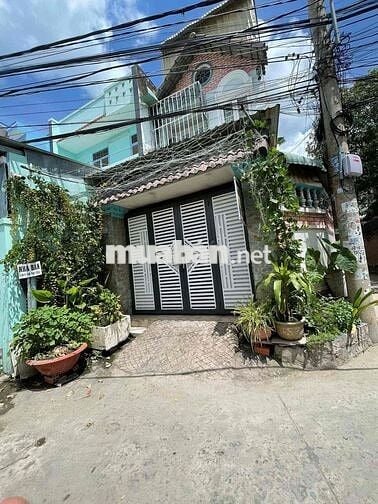 Cần bán nhà 2 mặt tiền hẽm xe hơi ( quốc lộ 50) gần cầu ông thìn