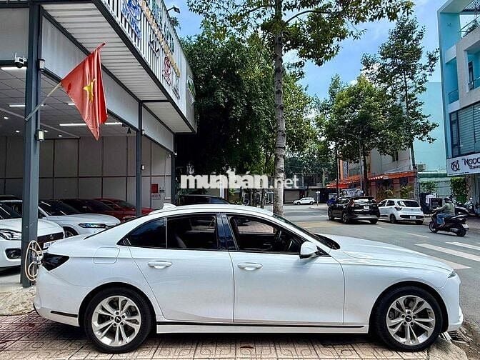 VinFast Lux A2.0 Base 2022 Trắng Tự động