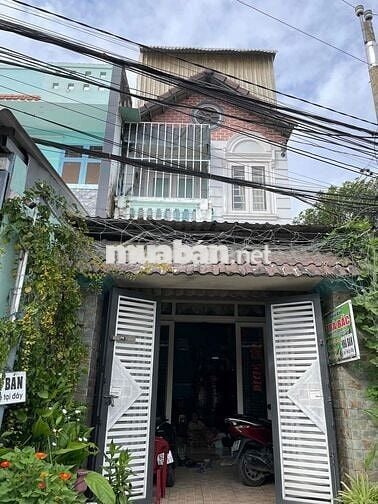 Cần bán nhà 2 mặt tiền hẽm xe hơi ( quốc lộ 50) gần cầu ông thìn