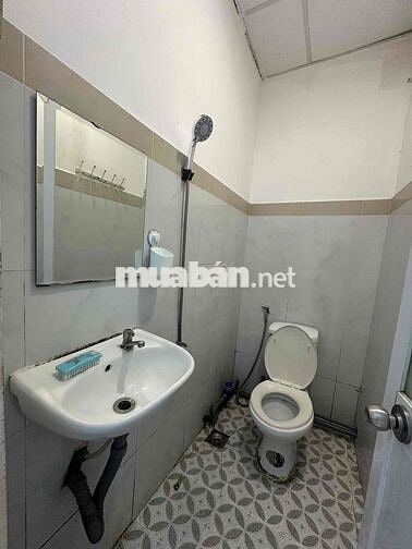 Phòng chính chủ cho thuê nội thất đầy đủ