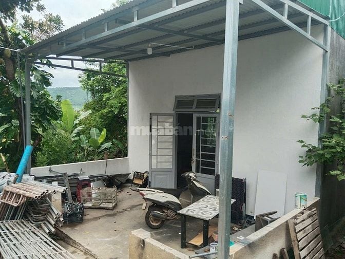 Cho thê nhà nguyên căn 90m2 đường Lê Thánh Tôn - Liên Nghĩa