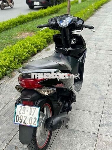 Honda Vision 2015 đen xe còn mới máy zin