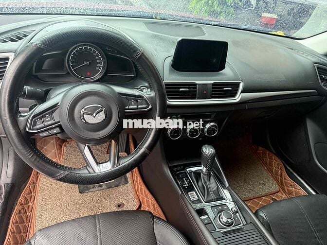Mazda Mazda 3 2017 Số tự động Đỏ
