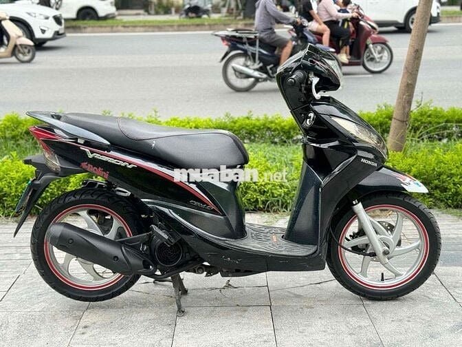 Honda Vision 2015 đen xe còn mới máy zin