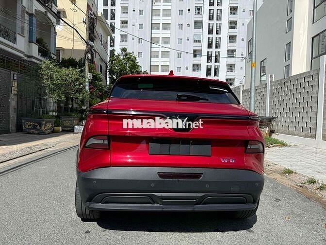 Vinfast VF6 Plus Sản xuất 2025 Đỏ xe pin mua