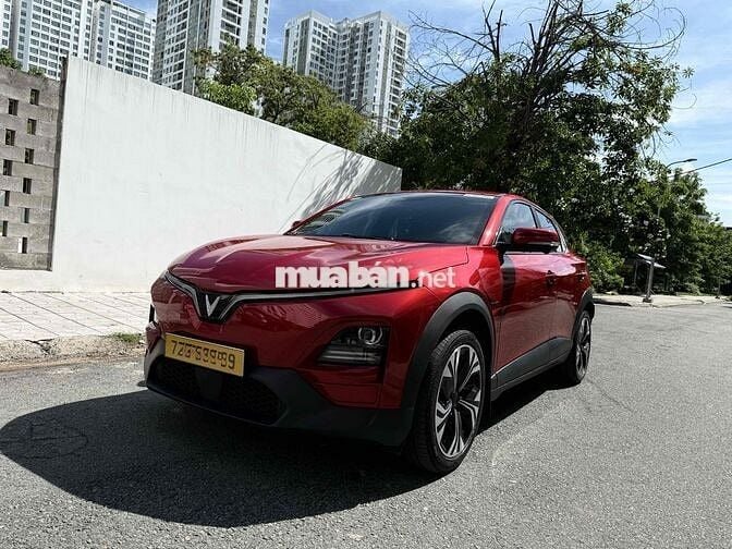 Vinfast VF6 Plus Sản xuất 2025 Đỏ xe pin mua