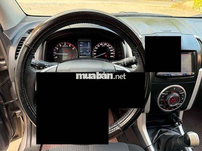 Isuzu D-Max 2016 MT xe chạy 10 vạn đẹp xuất sắc