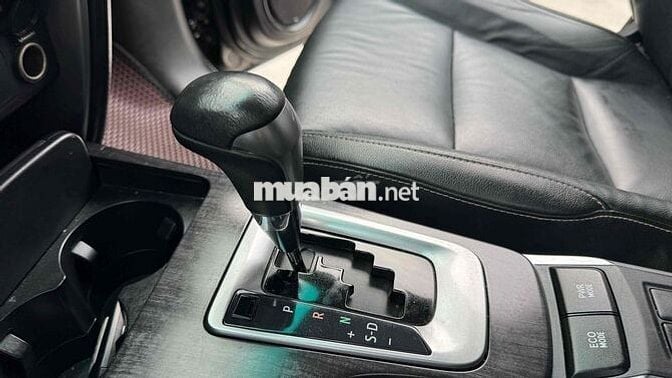 Toyota Fortuner 2022 2.4L 4x2 AT dầu tự động