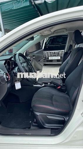 Mazda Mazda 2 Sedan 1.5 Luxury 2025 Trắng