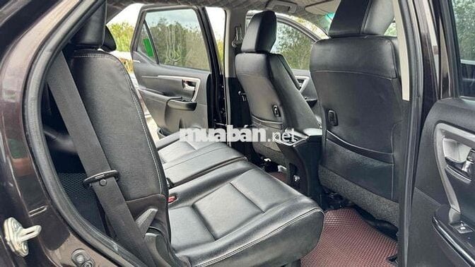 Toyota Fortuner 2022 2.4L 4x2 AT dầu tự động
