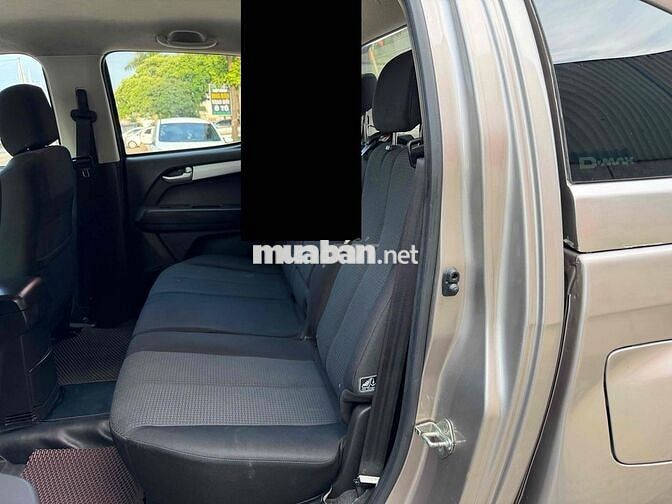 Isuzu D-Max 2016 MT xe chạy 10 vạn đẹp xuất sắc