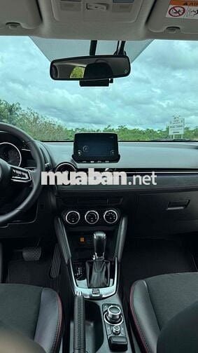 Mazda Mazda 2 Sedan 1.5 Luxury 2025 Trắng