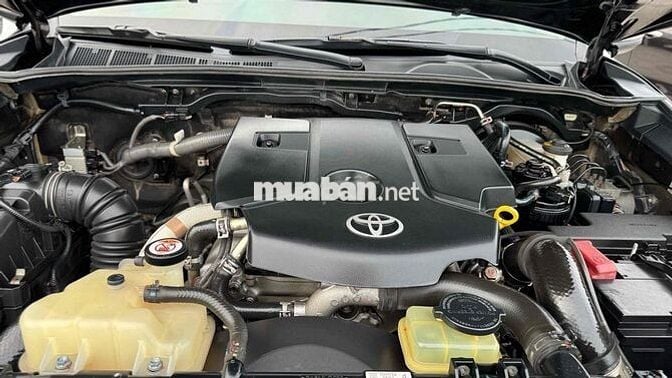Toyota Fortuner 2022 2.4L 4x2 AT dầu tự động