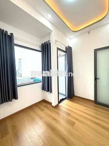 bán nhà 1 lầu MT xe hơi quận 7