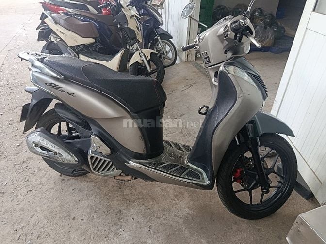 SH Mode ABS màu xám đăng ký năm 2021