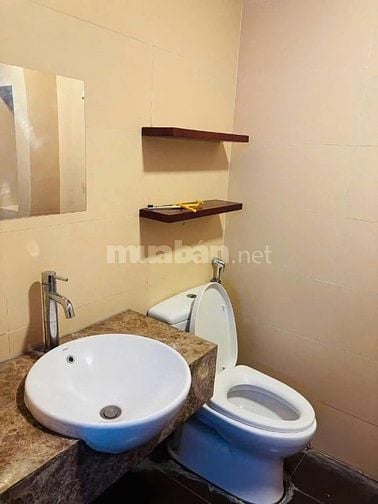Ngách 30 ngõ 176 Trương định - Diện tích 38m2 ,Xây 3.5 tầng, 11 triệu.