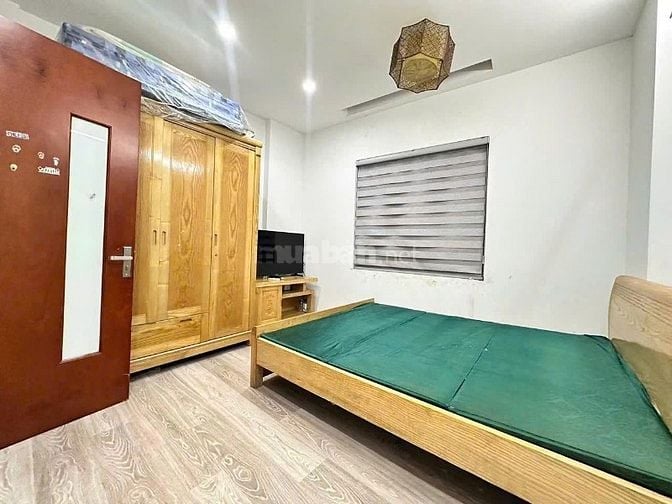 Ngách 30 ngõ 176 Trương định - Diện tích 38m2 ,Xây 3.5 tầng, 11 triệu.