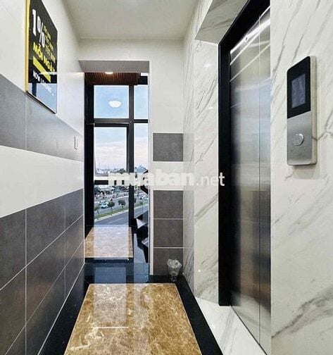 STUDIO FULL NỘI THẤT - THANG MÁY