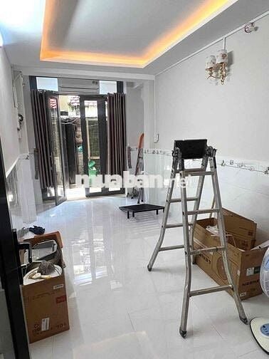 Cho thuê nhà nguyên căn(chính chủ) hẻm đường Vạn Kiếp phường Gia Định
