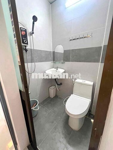 Cho thuê nhà nguyên căn(chính chủ) hẻm đường Vạn Kiếp phường Gia Định