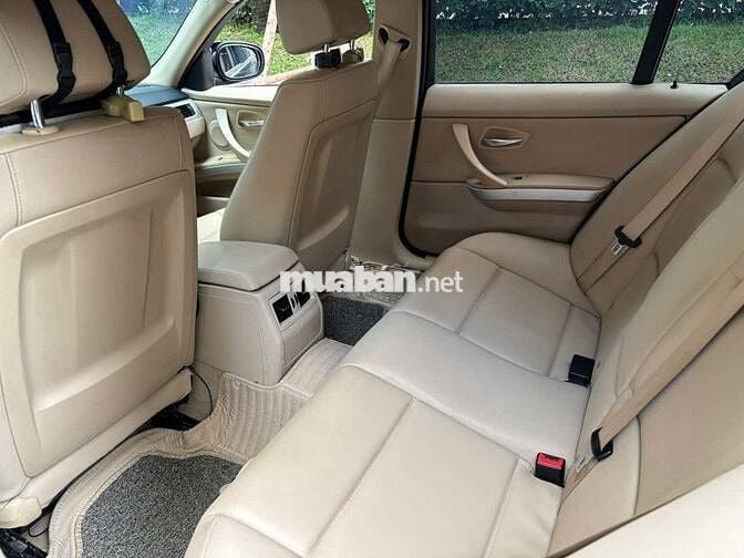 CHỦ BÁN BMW 325i ĐỜI 2011 - FORM M3 ĐEN CỰC CHẤT