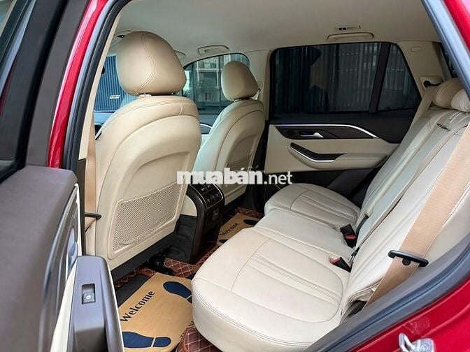  Vinfast Lux SA 2021 Premium 4x4 chỉ có 639 triệu
