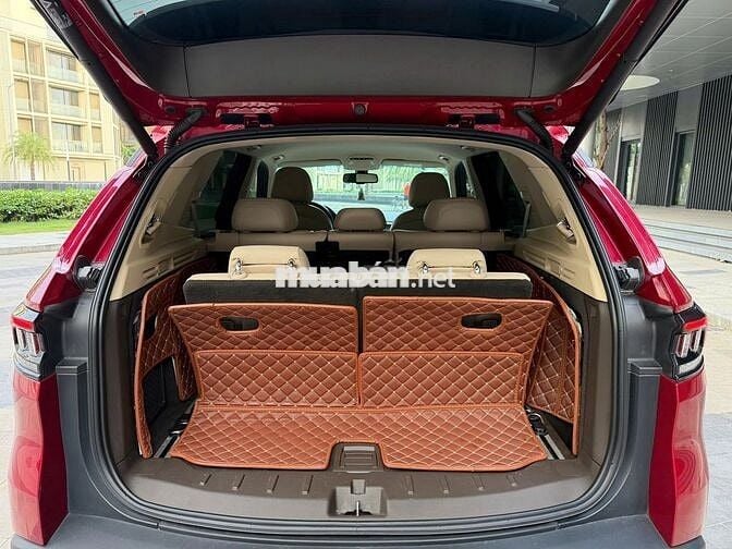  Vinfast Lux SA 2021 Premium 4x4 chỉ có 639 triệu