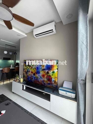 Mình chính chủ cần bán căn hộ full nội thất cao cấp.