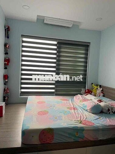 Mình chính chủ cần bán căn hộ full nội thất cao cấp.