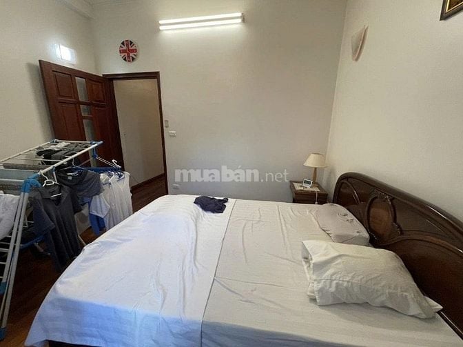 Căn hộ ccmn đủ đồ số 7 phố lò đúc gần hàn thuyên dt45m2 giá 8tr 