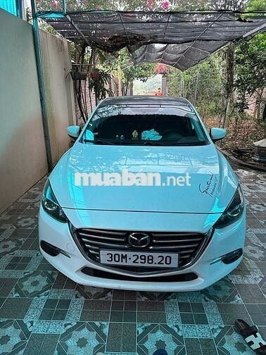 Mazda Mazda 3 2017 Trắng 10825 km