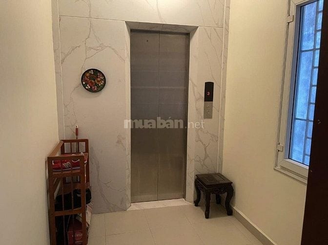 Căn hộ ccmn đủ đồ số 7 phố lò đúc gần hàn thuyên dt45m2 giá 8tr 