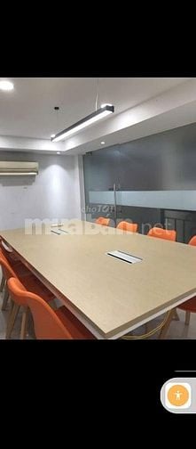 Cho thuê văn phòng gần trung tâm thương mại Gigamol