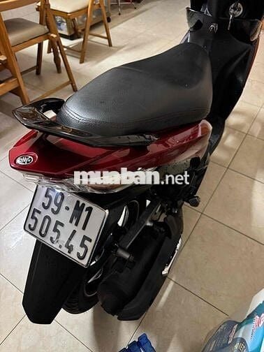 Yamaha Luvias 2013 Đỏ đen