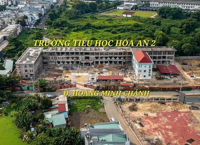 Khách sạn mặt tiền đường Hoàng Minh Chánh sổ hồng 699m2 giá ngợp 26 tỷ
