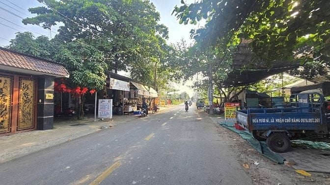 Khách sạn mặt tiền đường Hoàng Minh Chánh sổ hồng 699m2 giá ngợp 26 tỷ