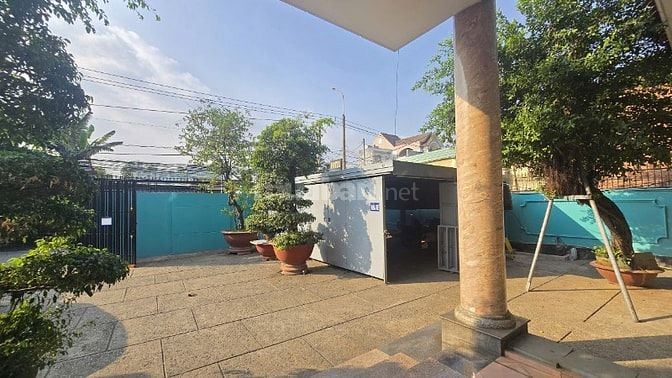 Khách sạn mặt tiền đường Hoàng Minh Chánh sổ hồng 699m2 giá ngợp 26 tỷ
