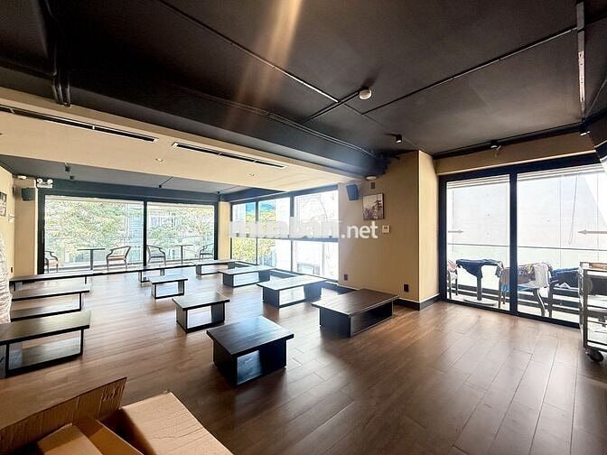 🏢 CHO THUÊ MẶT BẰNG LÔ GÓC 4 TẦNG MỚI – TRUNG TÂM NHA TRANG 