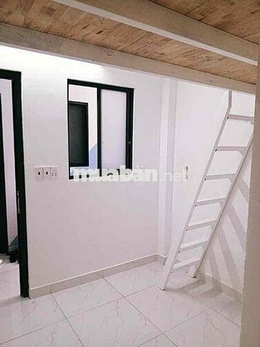 Phòng có gác - Gần ĐH Tôn Đức Thắng